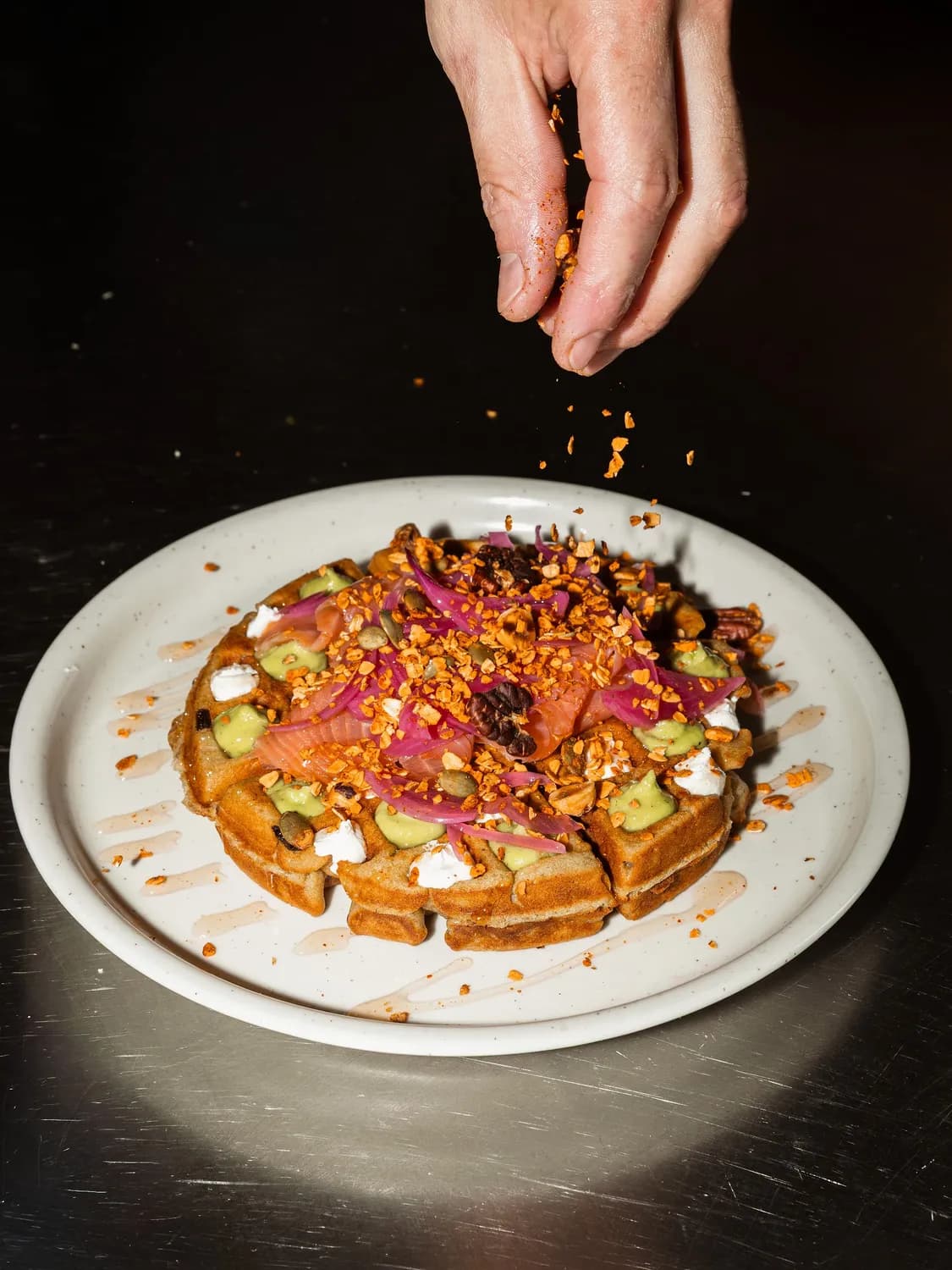 Gaufre salée garnie, assaisonnée à la main, Chacha à Fréjus